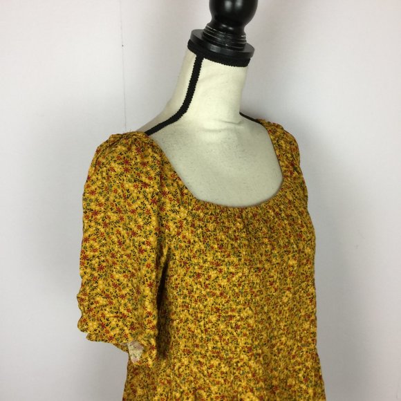 Studio B By Bobeau Peplum Blouse Top XL Womans Yellow Floral Smocked Square Neck - Picture 7 of 14